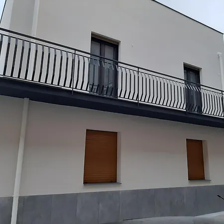 Giardiso Apartment *